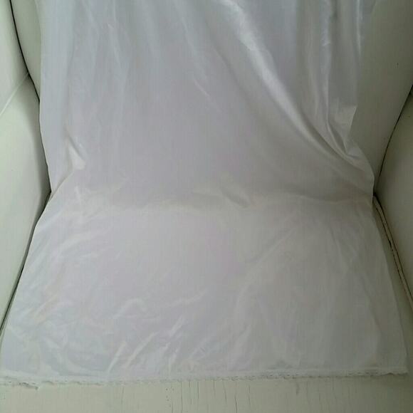 Vassarette White Nylon Slip. 36-42 - Picture 3 of 5